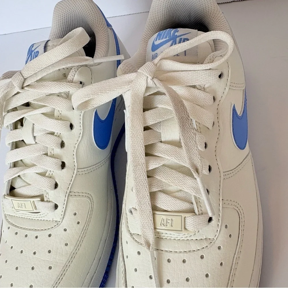 Nike Air Force 1 Low White University Blue Size 6Y Youth DC9486-104